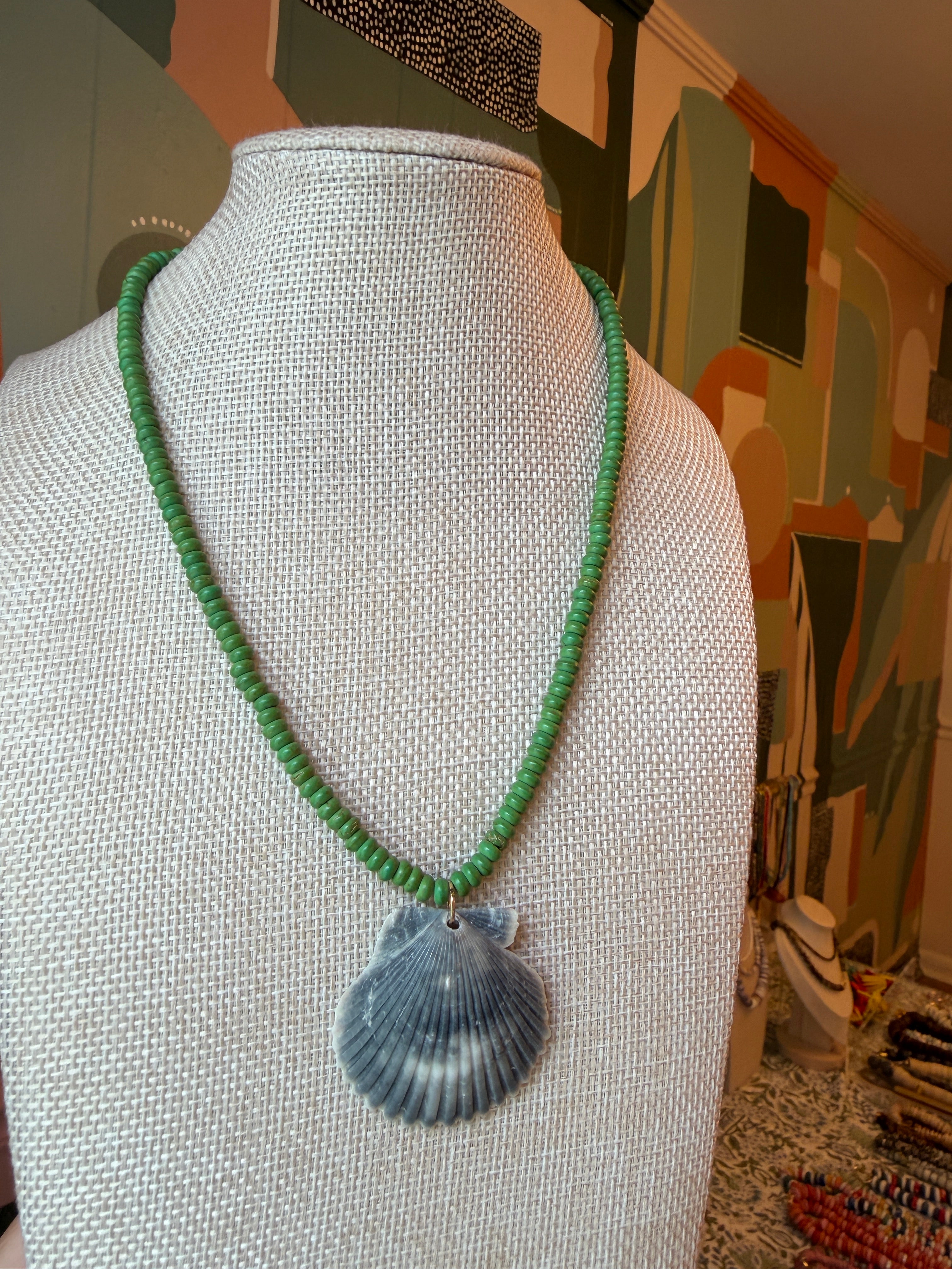 Kelly Green and great shell